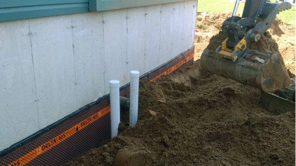 Installation d'un drain français | G.S. Dubois